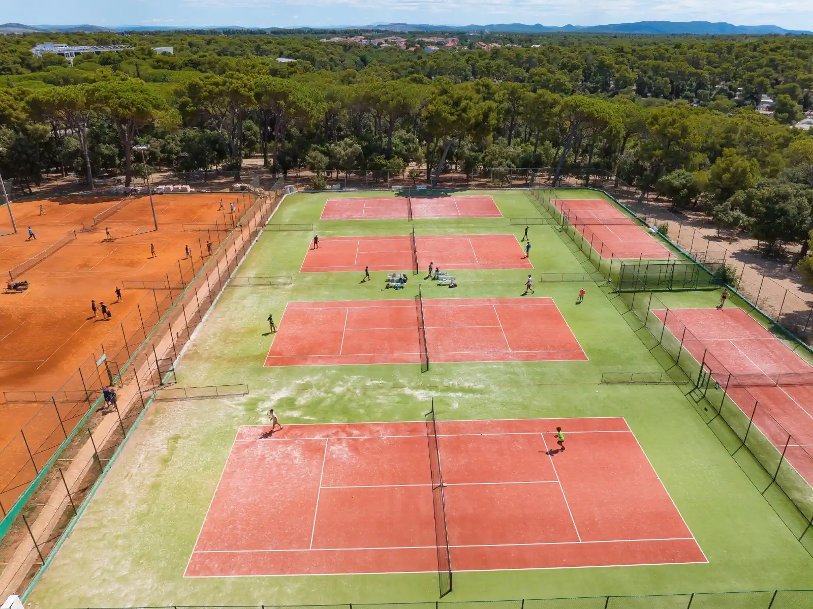 Early spring tennis holidays