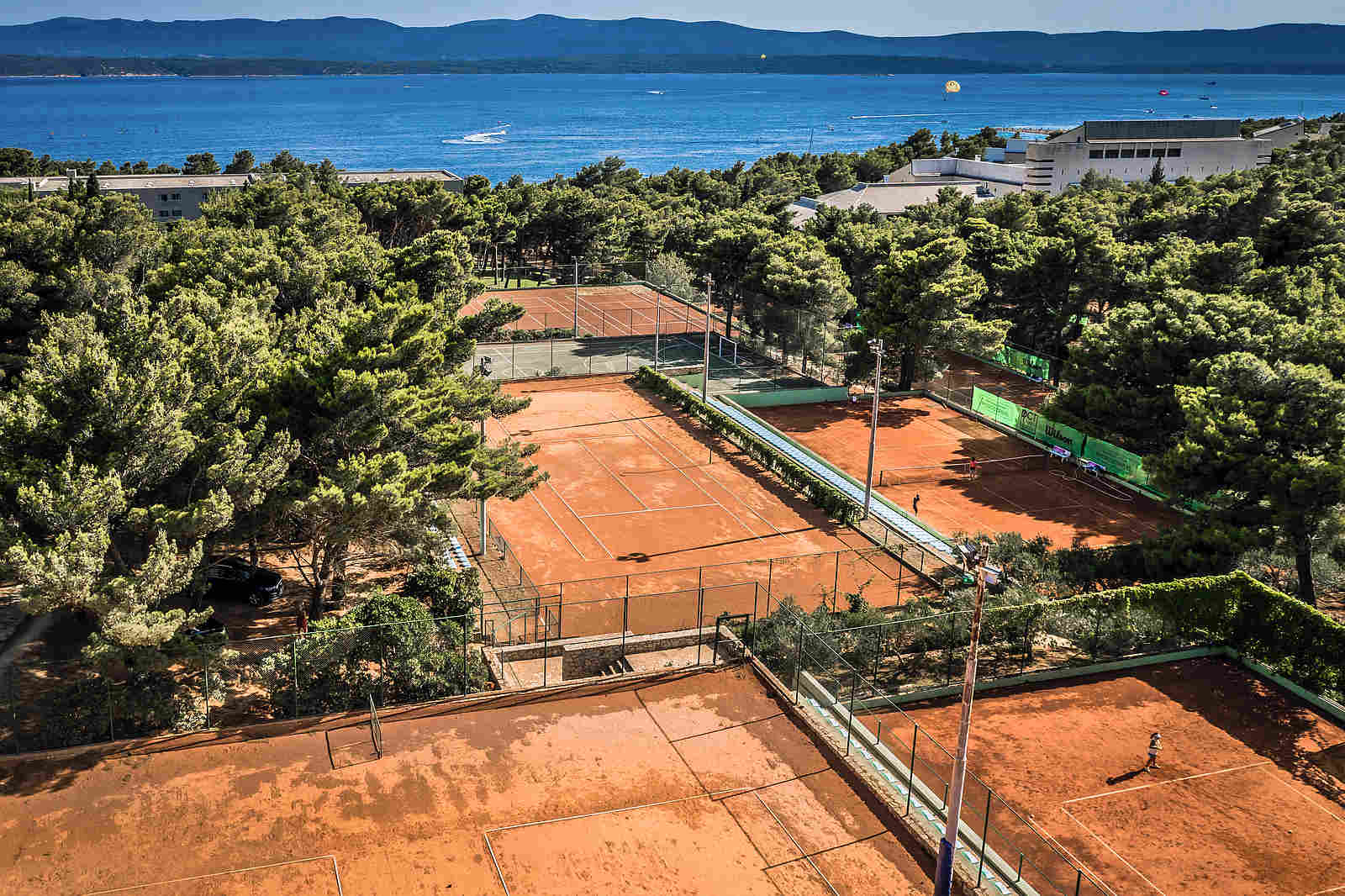 Spring tennis holiday on Brač Island