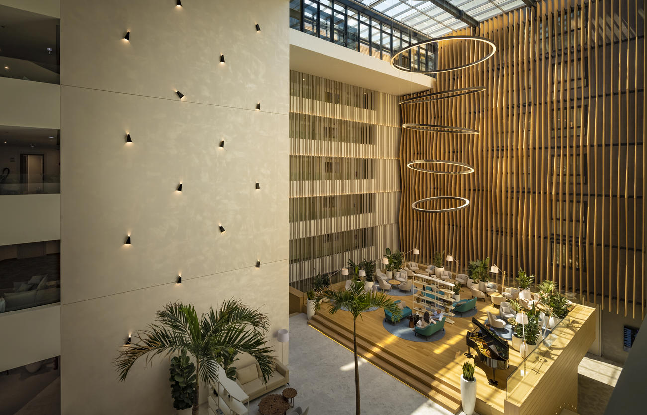 SPRING BESPOKE TENNIS HOLIDAYS, MAKARSKA